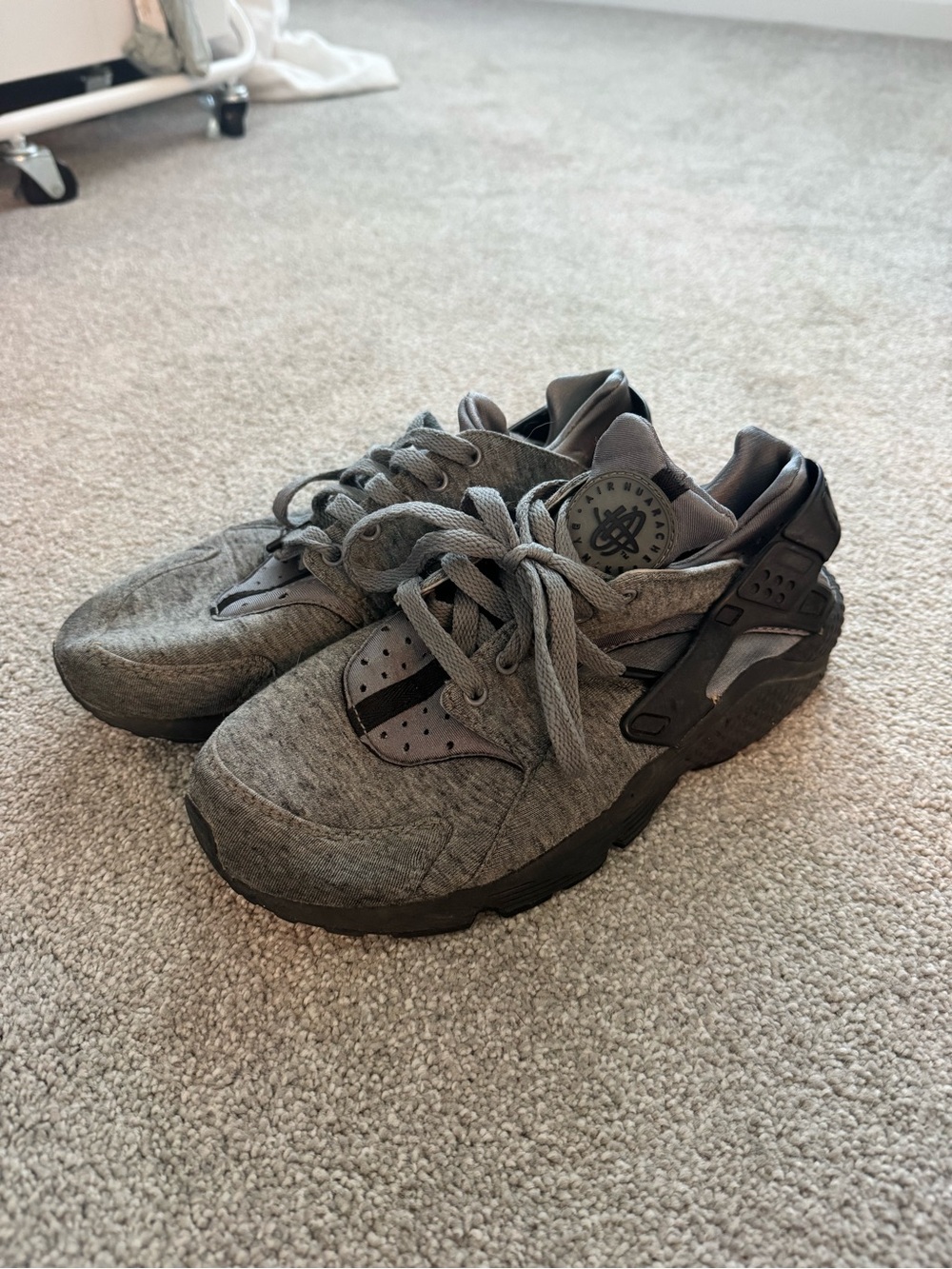 Nike Huarache Gray Knit Running Shoes with Black Accents